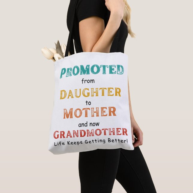 Promoted from Daughter to Mother and now.. Tasche (Von Nahem)