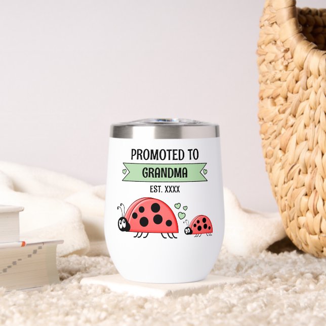 Promoted to Grandma ladybugs green (Wohnzimmer (gedreht))