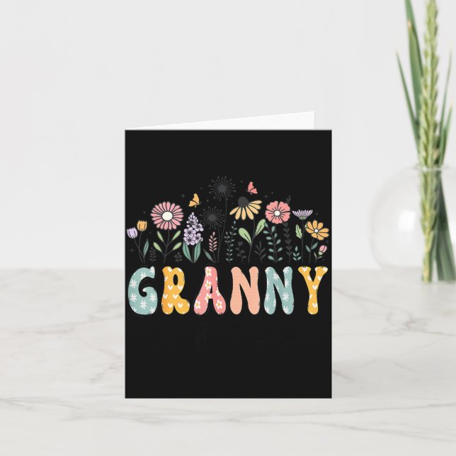 Promoted To Granny Est. 2026 Daisy Floral Wildflow Karte (Vorderseite)