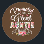 Promoted to Great Auntie Est 2022 Floral First Runder Aufkleber<br><div class="desc">Promoted to Great Auntie Est 2022 Floral First Time Aunt Gift. Perfect gift for your dad,  mom,  papa,  men,  women,  friend and family members on Thanksgiving Day,  Christmas Day,  Mothers Day,  Fathers Day,  4th of July,  1776 Independent day,  Veterans Day,  Halloween Day,  Patrick's Day</div>