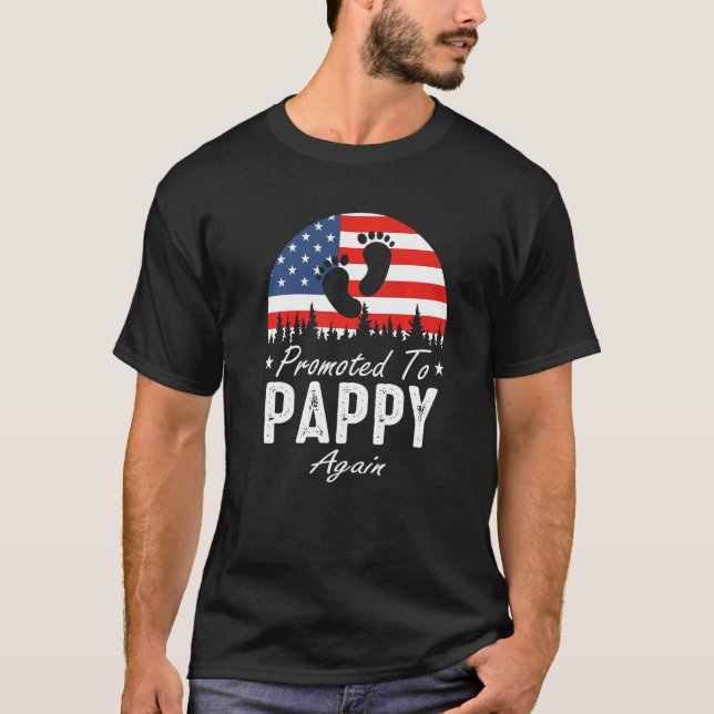 Promoted To Pappy Again 2024 US Flag Father's Day  T-Shirt (Vorderseite)