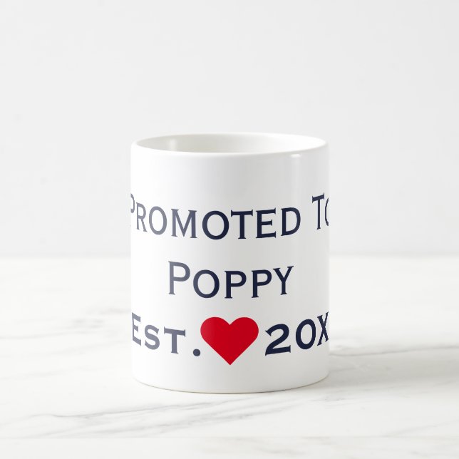 Promu À La Marine Du Pavot Et À La Mug Rouge (Centre)