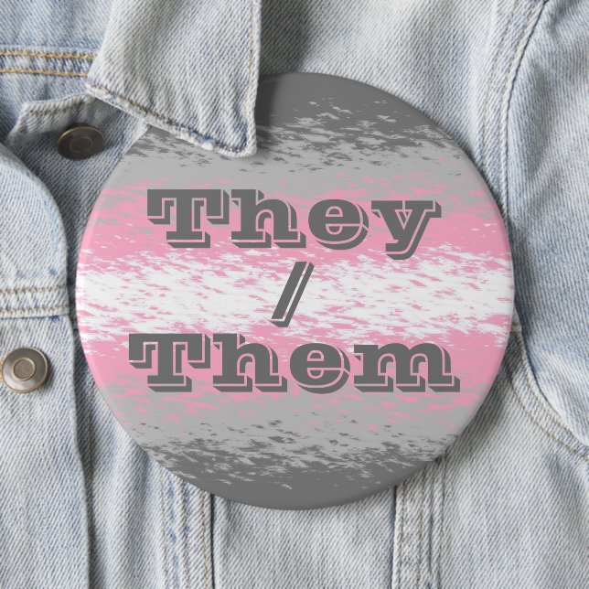 Pronoun Grungy Demigirl Pride Flag individuell ein Button (Beispiel)