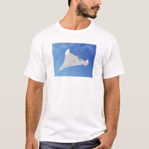 Propeller-Militäraufklärungsdrohne T-Shirt