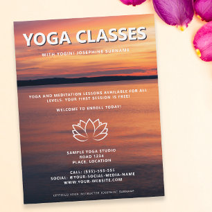 Prospectus 21,6 Cm X 24,94 Cm Cours de yoga au coucher du soleil Studio de yoga 