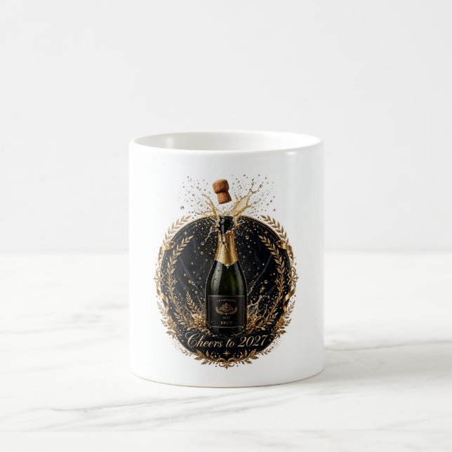 Prost auf 2027 Flasche Kaffeetasse (Mittel)