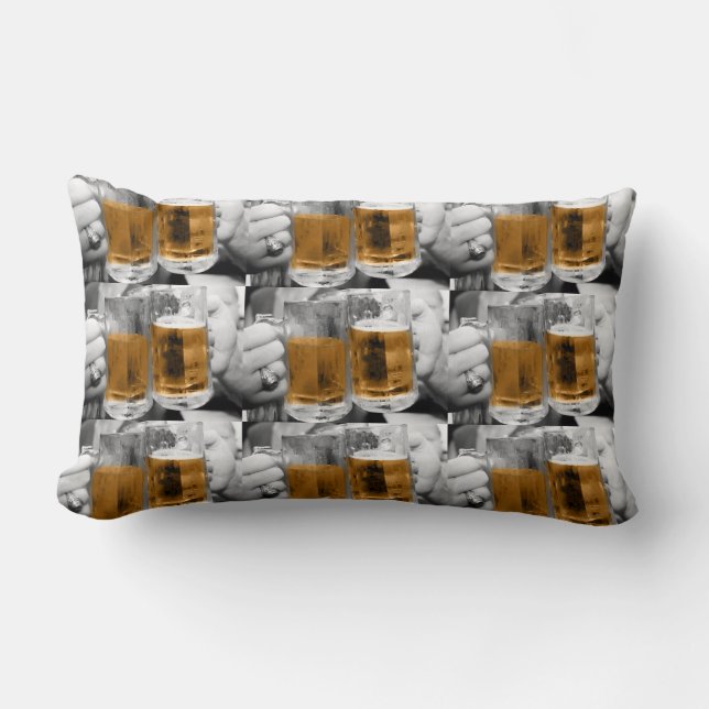 Prost! Lumbar Pillow Lendenkissen (Vorderseite)