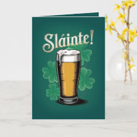 Prost! St. Patrick’s Day Bierglas auf Grün