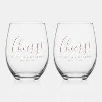 Prost! Stilvolle Typografie-Hochzeit