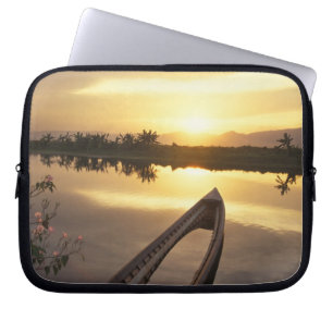 Protection Pour Ordinateur Portable Asie, Birmanie (Myanmar) Bateau de pêche coulé