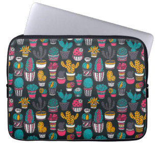 Protection Pour Ordinateur Portable Cactus tiré par la main dans le motif de style de