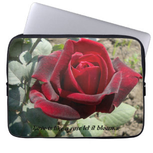 Protection Pour Ordinateur Portable L'amour est comme une manche d'ordinateur rose.
