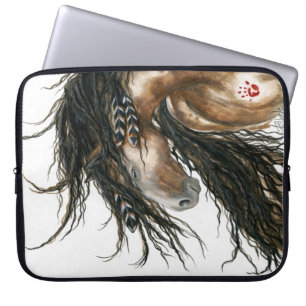 Protection Pour Ordinateur Portable Peinture de cheval majestueuse par BiHrLe Manche O