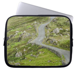 Protection Pour Ordinateur Portable Route entre Ballaghacahreen et Caherkeen.