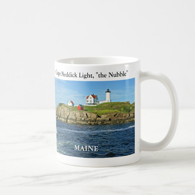 Protubérance de Phare-le de Neddick de cap, tasse (Droite)
