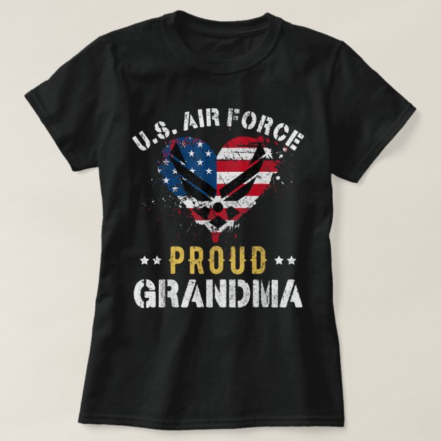 Proud Air Force Oma American Flag Herzveter T-Shirt (Design vorne)
