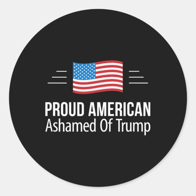 Proud American - Trump schämt - Runder Aufkleber (Vorderseite)