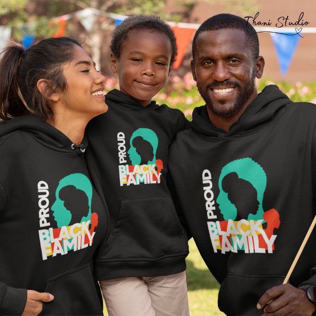 Proud Black Family Black History Montag Hoodie (Von Creator hochgeladen)