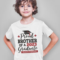 Proud Brother 2023 Graduierte schwarz rote Kapselb