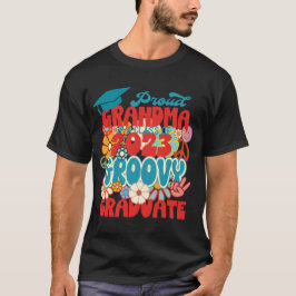 Proud GRANDMA einer Klasse von 2023 Graduate Retro T-Shirt