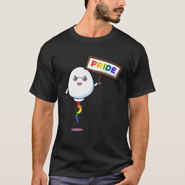 Proud LGBT Queer Cute pride shield hold by Rainbow T-Shirt (Vorderseite)