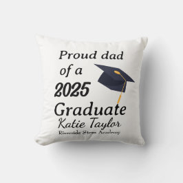 Proud mom of graduate  kissen