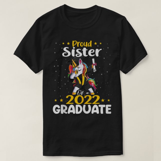 Proud Sister 2022 Graduate Unicorn Abschluss Clas T-Shirt (Design vorne)