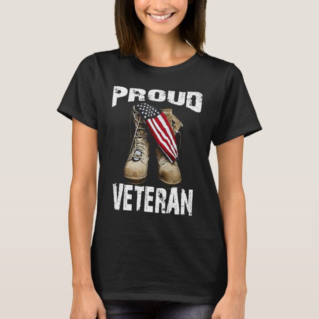 Proud Veteran US Patriotic Combat Boots Geschenke T-Shirt (Vorderseite)
