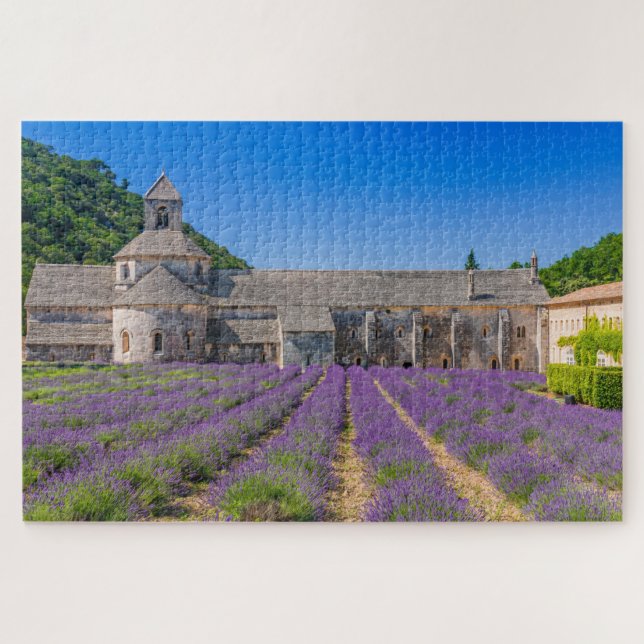 Provence, Frankreich.Senanque Kloster. (Horizontal)