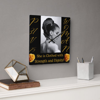Proverbes 31 Femme Black & Yellow Carré Horloge