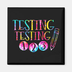 Prüfung des Farbtesttages Lehrer 1-2-3 Magnet