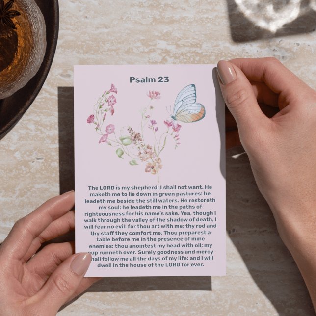 Psalm 23 Rosa Bläserschmetterling Feier Leben Einladung (Psalm 23 Pink Floral butterfly Celebration Life Invitation)
