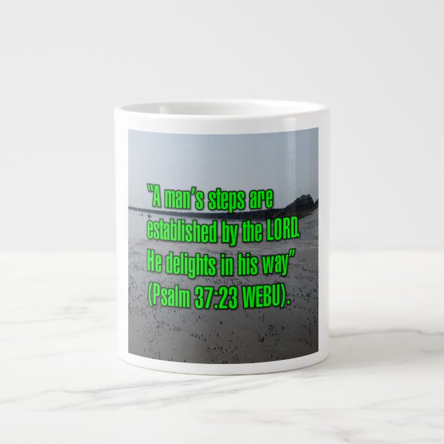 Psalm 37:23 WEBU-Tasse Jumbo-Tasse (Vorderseite)