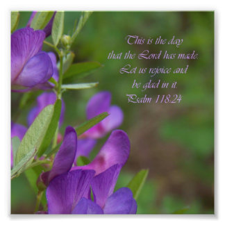 Psaume à fleurs violettes 118:24 Bible Verse Photo
