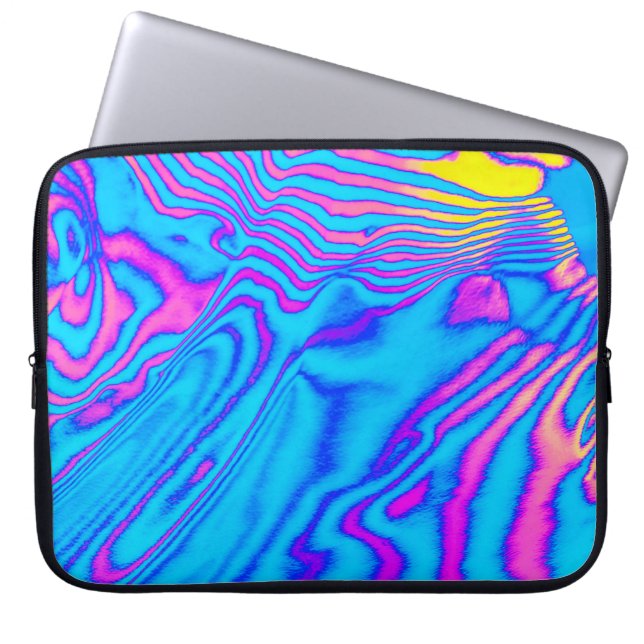 Psychedelisch gestreiftes Zebra: Neon Fluorescent  Laptopschutzhülle (Vorderseite)