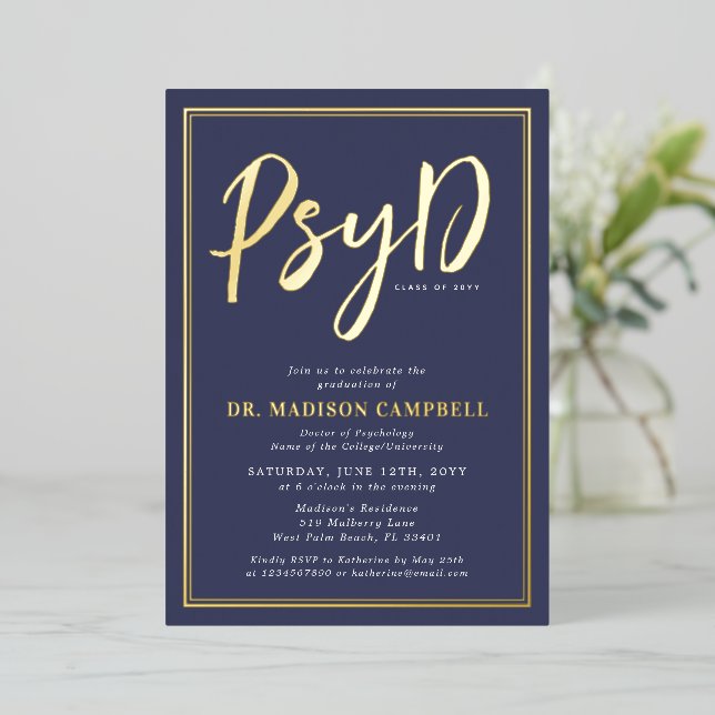PsyD Doktor der Psychologie-Absolventin Folieneinladung (Stehend vorne)