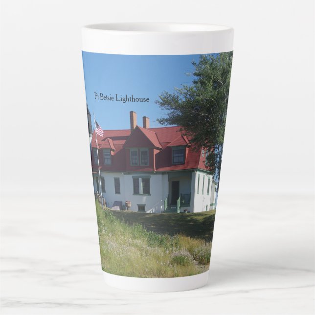 Pt Betsie Lighthouse Latte Tasse (Vorderseite)