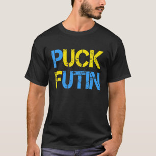Puck Futin Stand mit Ukraine T-Shirt Puck Futin St
