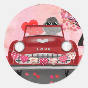 Pudel-Hund-Auto mit Herzen Valentinstag Runder Aufkleber