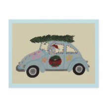 Pudel im Hippie-Auto zu Weihnachten