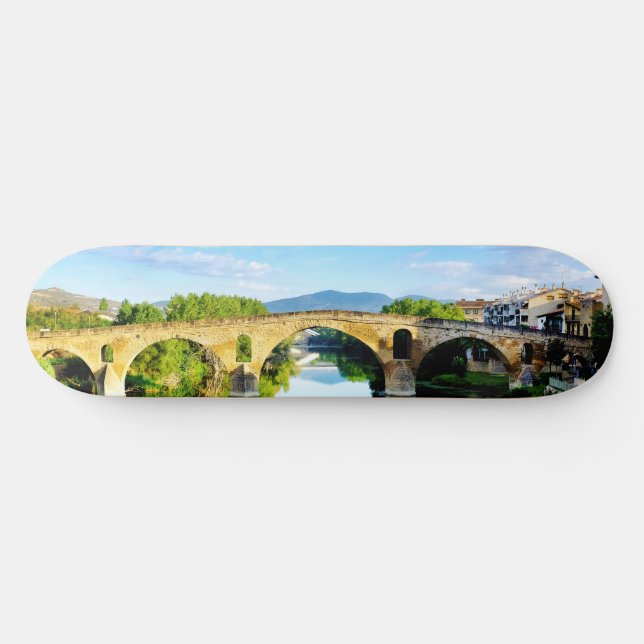 Puente La Reina Skateboard (Horizontal)