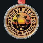 Puerto Plata Dominican Republic Ornament Aus Metall<br><div class="desc">A uniquely retro mid-century modern Puerto Plata Dominican Republic art print in vintage travel poster style. It features a curved palm tree on sandy beach with ocean under a blue cloudy sky.</div>