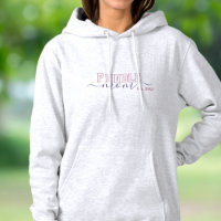 Maman de caniche avec l'année