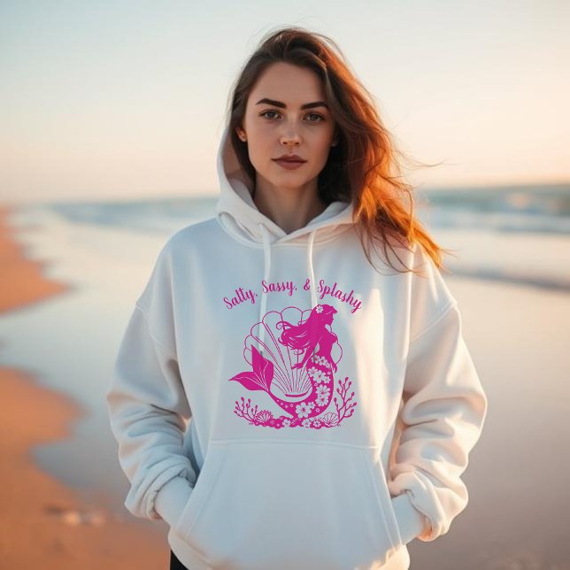 Pull À Capuche Salé de sirène hawaïenne, sassy et rose scintillan (Hawaiian Mermaid Salty Sassy Splashy, Fisherman Trend 2025, Summer, Beach, Coastal, For Her Hoodie)