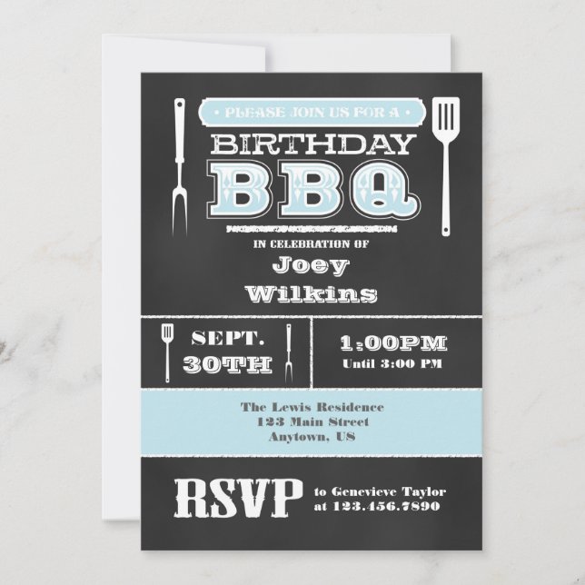 Pulver Blue GRILLEN Birthday Chalkboard Einladung (Vorderseite)