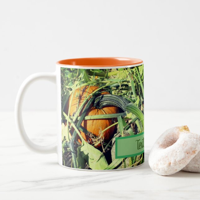 Pumpkin auf Weinkultur Personalisiert Zweifarbige Tasse (Mit Donut)