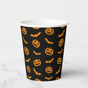 Pumpkin Bat Trick oder Treten Party Dunkles Muster Pappbecher