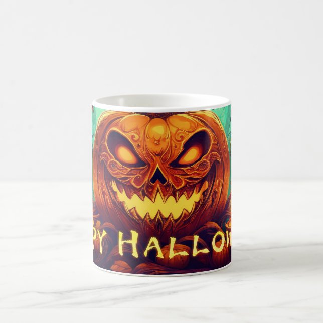 Pumpkin mit Beängstigendem Gesicht unter Kerzen, H Kaffeetasse (Mittel)
