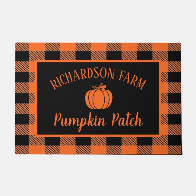 Pumpkin Patch Familienname Halloween Herbst Fußmatte (Vorderseite)