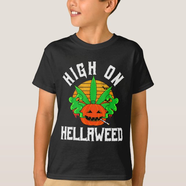 Pumpkin Smoking Weed Costume Retro Funny Halloween T-Shirt (Vorderseite)